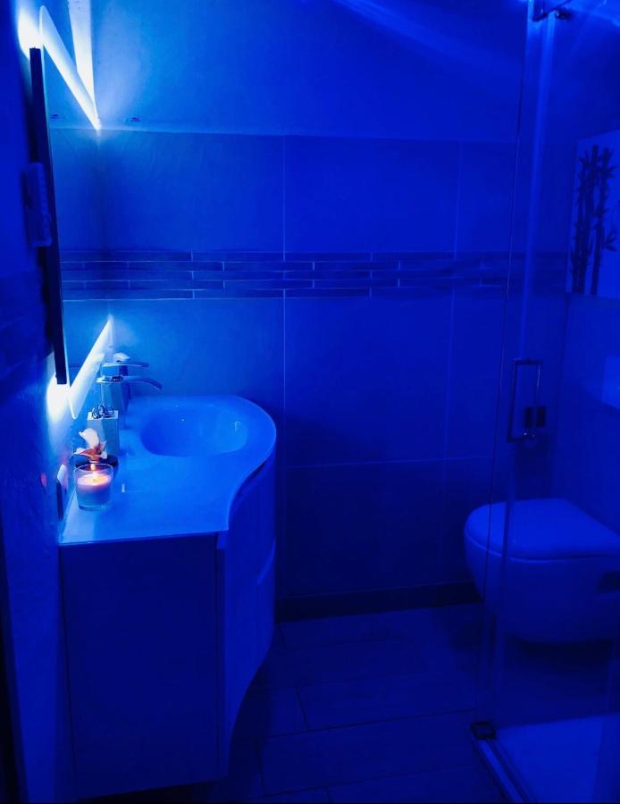 Chambres D'Hotes A Themes A 2,4Km Du Parc Magny-le-Hongre Bagian luar foto